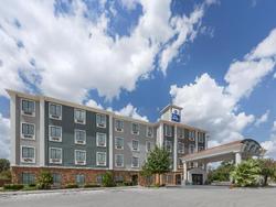 Best Western SeaWorld/Lackland AFB NW HotelSuites