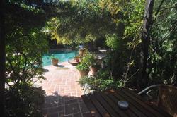 El Vino Hotel Suites