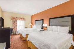 Baymont Inn And Suites Fayetteville