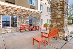 Comfort Inn & Suites Pittsburg Area