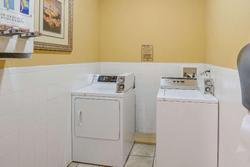 Econo Lodge I-27