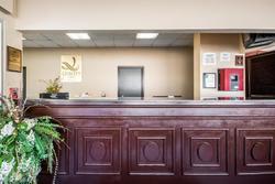 Quality Inn & Suites Elizabethtown Area