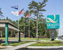 Quality Inn By the Bay