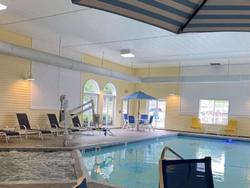 Breakers Resort Lakeside