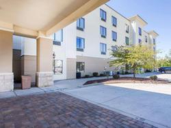 Comfort Inn & Suites Madisonville Area