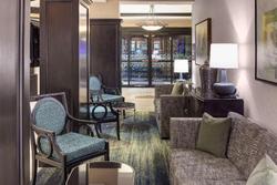 Hampton Inn & Suites Gainesville-Downtown 