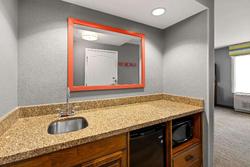 Hampton Inn & Suites Fairbanks