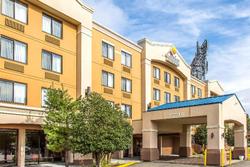 Comfort Inn & Suites Meriden Area
