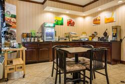 Econo Lodge Glens Falls / Lake George