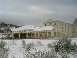 Mammoth Hot Springs Hotel