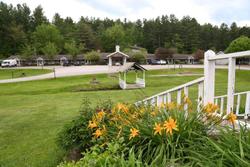 Bluebird Cady Hill Lodge