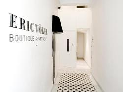 Eric Vokel Boutique Apart Sagrada Familia Suites