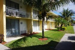 Hollywood Gateway Inn