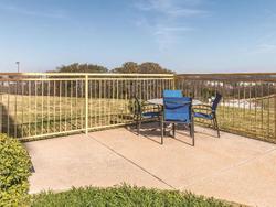 La Quinta Inn & Suites Fort Worth Lake Worth