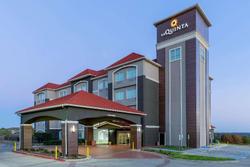 La Quinta Inn & Suites Fort Worth Lake Worth