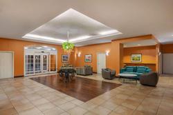 La Quinta Inn & Suites by Wyndham Medical Ctr NW
