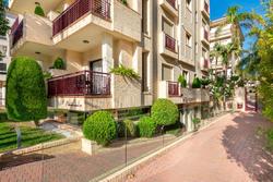 Albir Confort Avenida Apartamentos