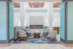 Holiday Inn Express and Suites Williamsburg