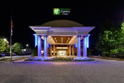 Holiday Inn Express and Suites Williamsburg