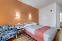 Motel 6 Roseburg