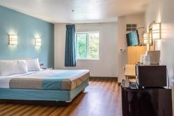 Motel 6 Lincoln City