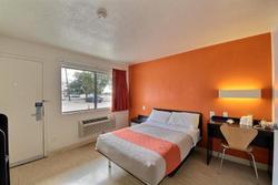Motel 6-San Marcos