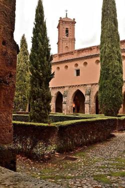 Monasterio De Piedra