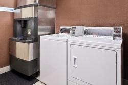 Holiday Inn Express and Suites West Chester