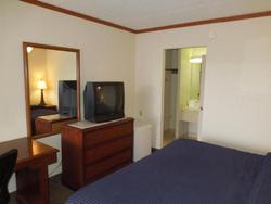 Super 8 by Wyndham Perrysburg
