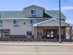 Rodeway Inn & Suites near Okoboji Lake