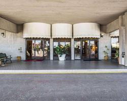 Days Inn by Wyndham Stuart