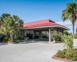 Days Inn by Wyndham Stuart