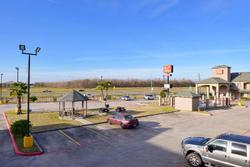 Econo Lodge Inn & Suites Port Arthur near Sabine P