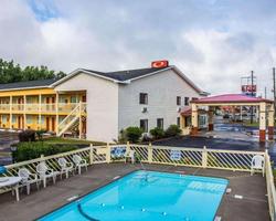 Econo Lodge Riverview Area