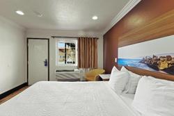 Rodeway Inn Near Legoland