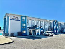 Baymont By Wyndham Farmington
