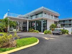 Quality Inn & Suites At Tropicana Field