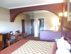 Rodeway Inn & Suites Pasadena