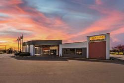 Clarion Inn & Suites Airport Murfreesboro