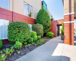 Quality Suites Paducah