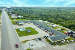 OYO Hotel Three Rivers TX US-281