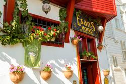 Esans