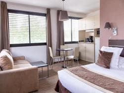 Zenitude Hôtel Ferney-Voltaire