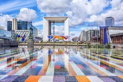 Renaissance Paris La Defense