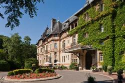 Chateau Jeanne & Forest-Chateau de Montvillargenne