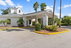 Baymont by Wyndham Orlando Lake Buena Vista South