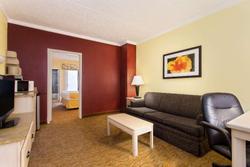 Baymont by Wyndham Tampa Near Busch Gardens