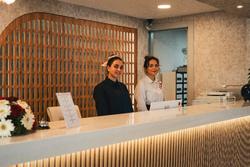 Adella Side Hotel
