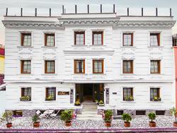 Mari Time Hotel