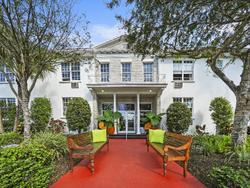 Tradewinds Apartment Hotel